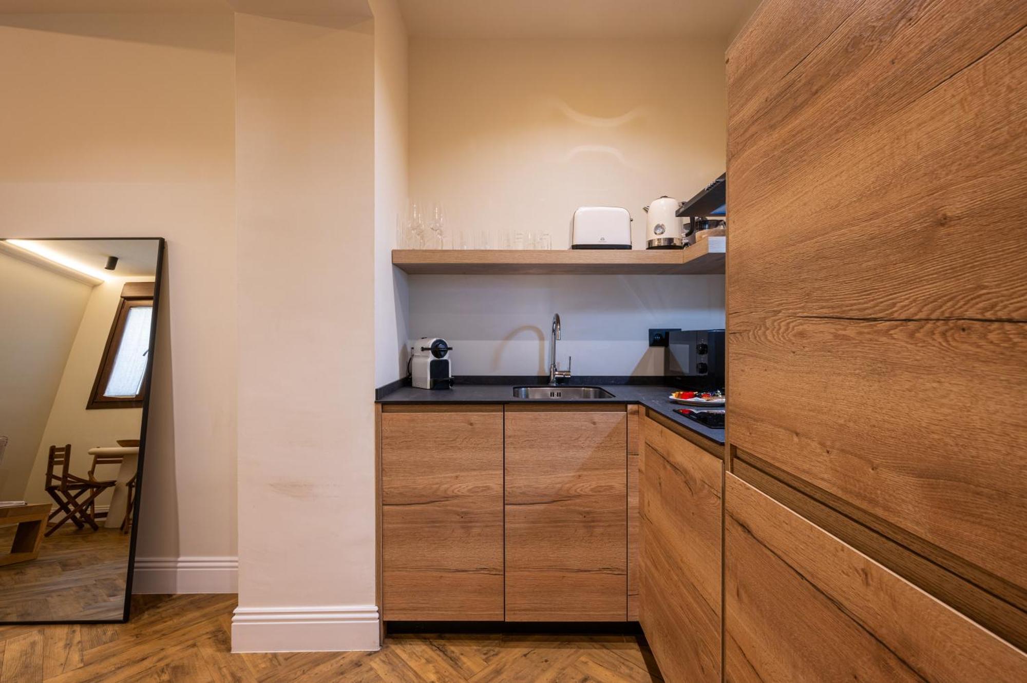 Apartamentos Gravina 56 Sevilla Buitenkant foto